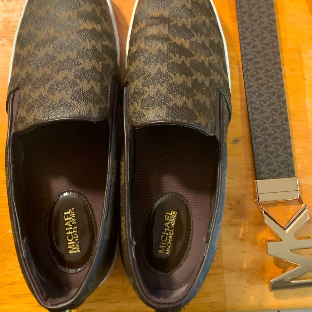 Micheal Kors dark brown shoes and belt with gold accents